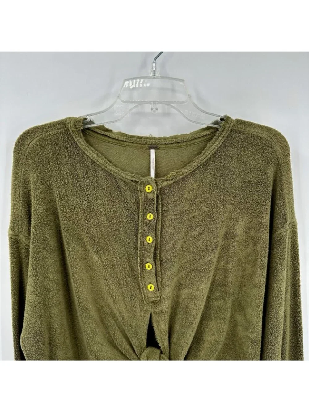 FREE PEOPLE shirt top cropped bell sleeve green MEDIUM casual boho retro tied - Picture 3 of 9